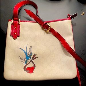 Authentic Gucci Tattoo White Monogram Messenger Crossbody, Like New Condition